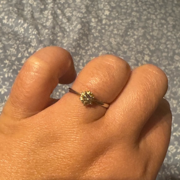 18-carat white gold 1-carat both total 2 carats - Picture 2 of 10